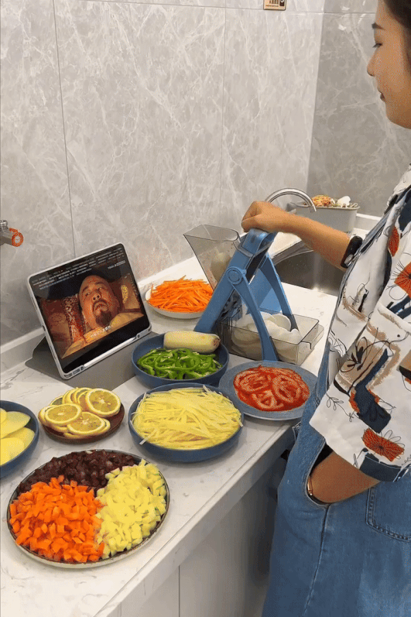 Adjustable Vegetable Cutter